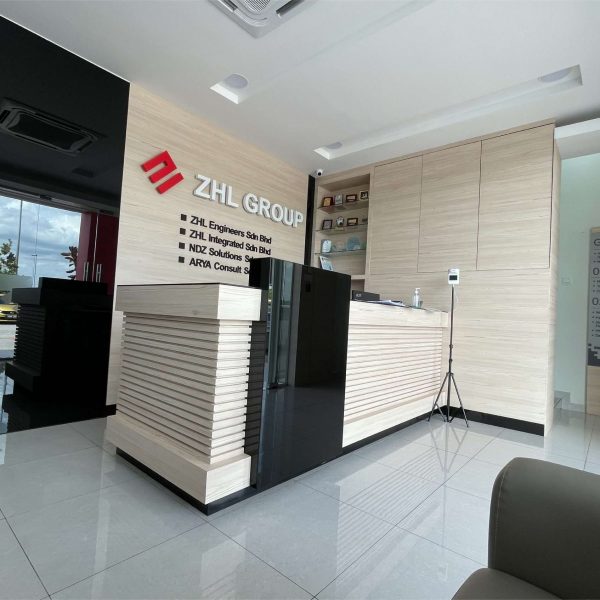 MODERN CONTEMPORARY OFFICE 5